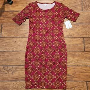 LulaRoe NWT Julia women's small short sleeved dress
